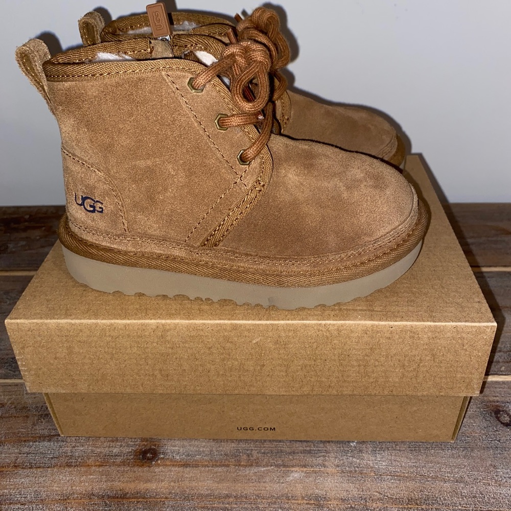 UGG Neumel II Boot Chestnut (Toddler) Sz:10